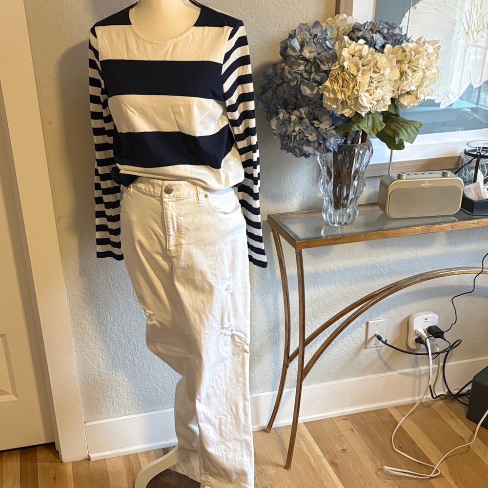 CAbi high slim white distressed jeans size 14